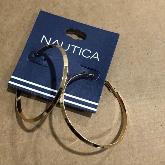 Nautica‎ gold tone circle angular hoop earrings new - Picture 13 of 14
